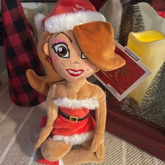 Mariah Carey Christmas Plush 2021 - Picture 2 of 7